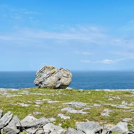 Wild Atlantic Lets Nyaraló Kinvara